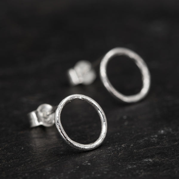 Reticulated Circle Stud Earrings