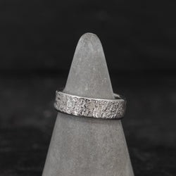 Wide Reticulated Ring
